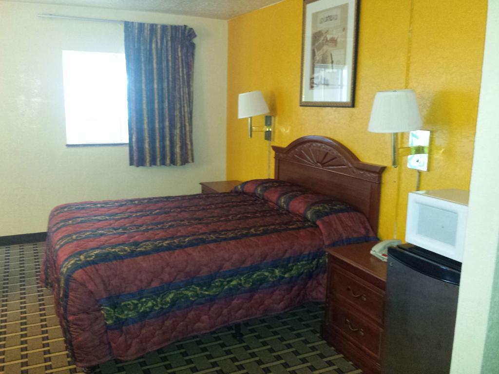 Encore Motel Farmington Bilik gambar